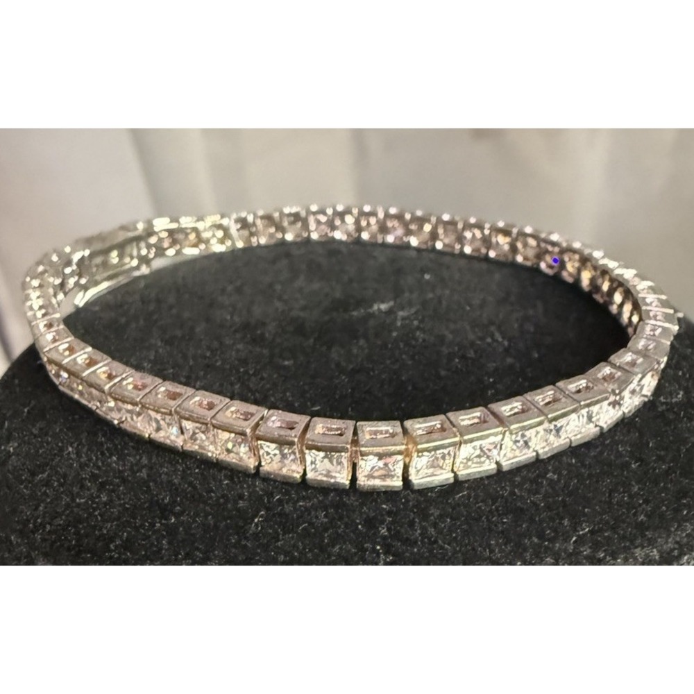 Outstanding Princess Cut CZ & Sterling Silver 925 Tennis Bracelet 7.5"